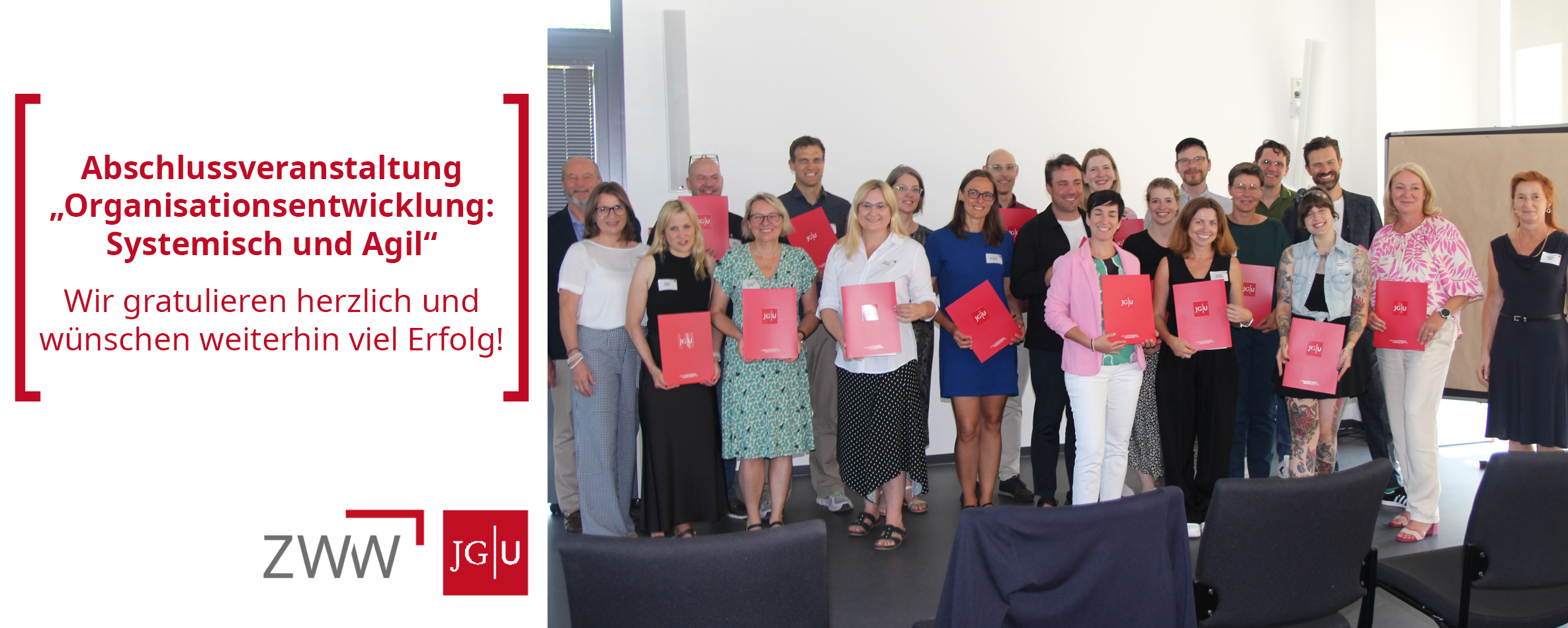 In der Abschlussveranstaltung unseres Zertifikatsstudiums „Organisationsentwicklung: Systemisch und Agil“ erhielten die Teilnehmenden im Juli 2025 ihre Zertifikate. Wir gratulieren herzlich und wünschen weiterhin viel Erfolg! - Foto: © ZWW