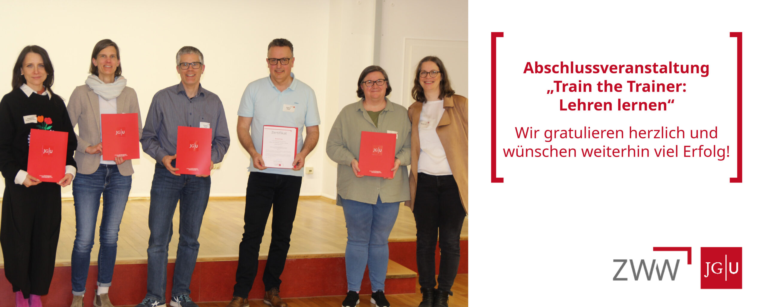 In der Abschlussveranstaltung unseres Zertifikatsstudiums „Train the Trainer: Lehren lernen“ erhielten die Teilnehmenden im März 2026 ihre Zertifikate. Wir gratulieren herzlich und wünschen weiterhin viel Erfolg! - Foto: © ZWW